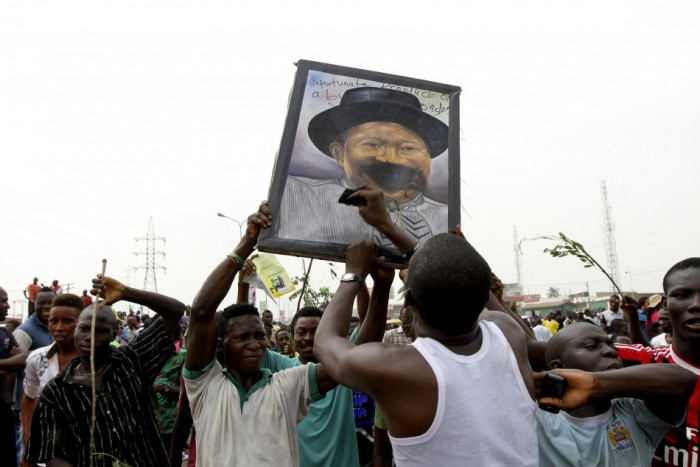 Nigerian President Jonathan Says He Will Raise Petrol Prices, Again