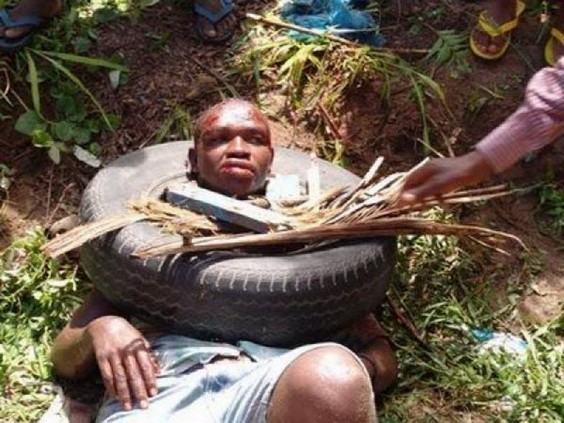 Villagers Lynch Rapist & Bury Him Beside His Victim