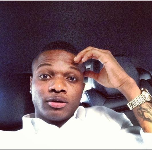 Wizkid Lashes Out At Fan; ‘Broke People Always Think They Have An Opinion’