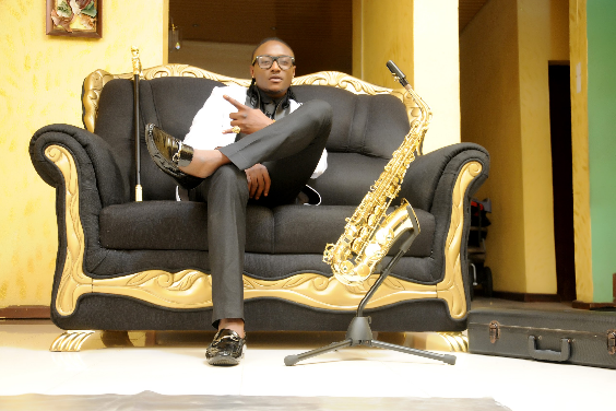 Terry G releases new promo shots