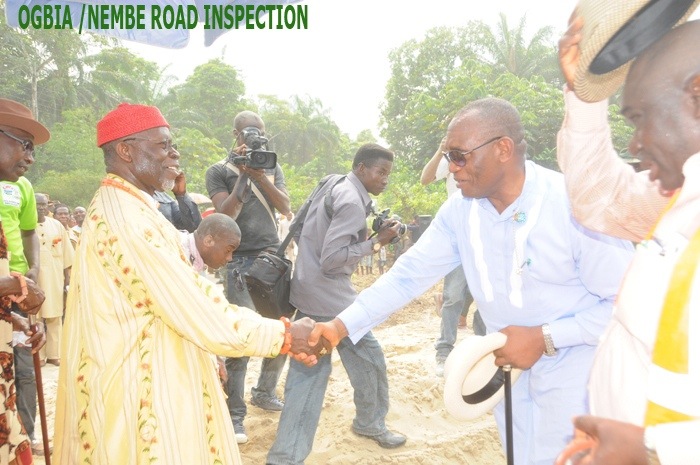 Shell & Bayelsa state government battle over credits for new motorway