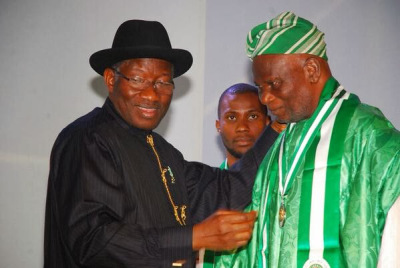 #Nigeria: President Jonathan places designer of national flag on lifetime salary