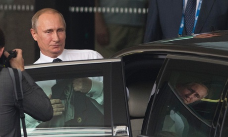 Vladimir Putin first to leave G20 summit, pleading lack of sleep