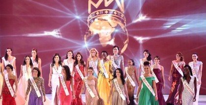 Contestants parade during the grand final of the Miss World 2014 pageant at the Excel London ICC Auditorium in London on Dec. 14, 2014.