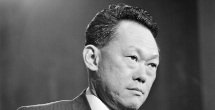 Lee Kuan Yew, Founding Father of Singapore, Dies at 91

CreditMichael Stroud/Daily Express/Hulton Archive/Getty Images