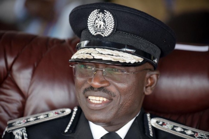 Nigeria president sacks police chief ahead of handover
